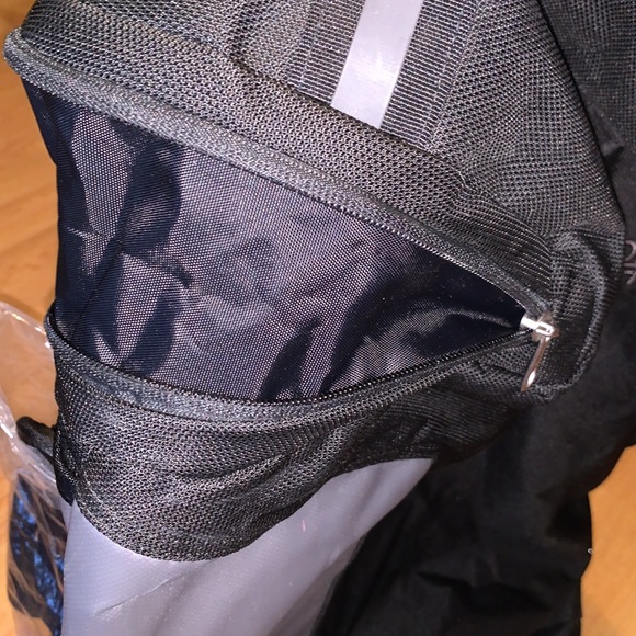 NWT The North Face Landfall Expandable Duffel Bag - Picture 13 of 16